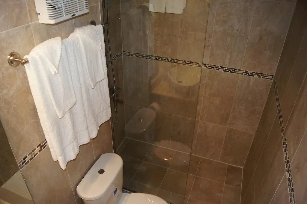 Alva Mae Apartamento Ocho Rios