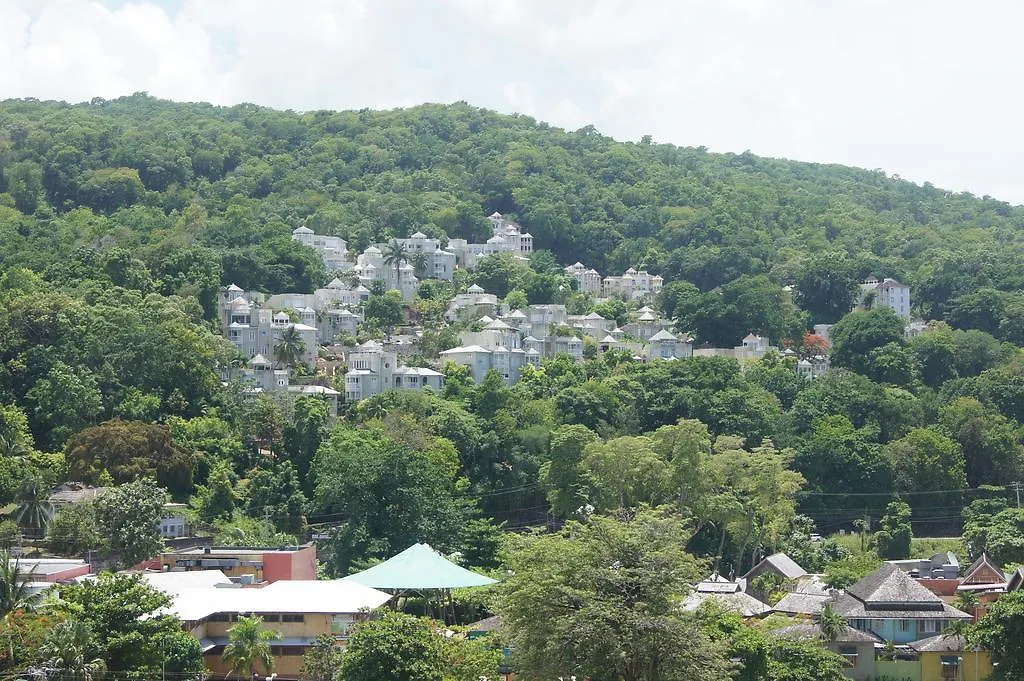 Alva Mae Apartamento Ocho Rios