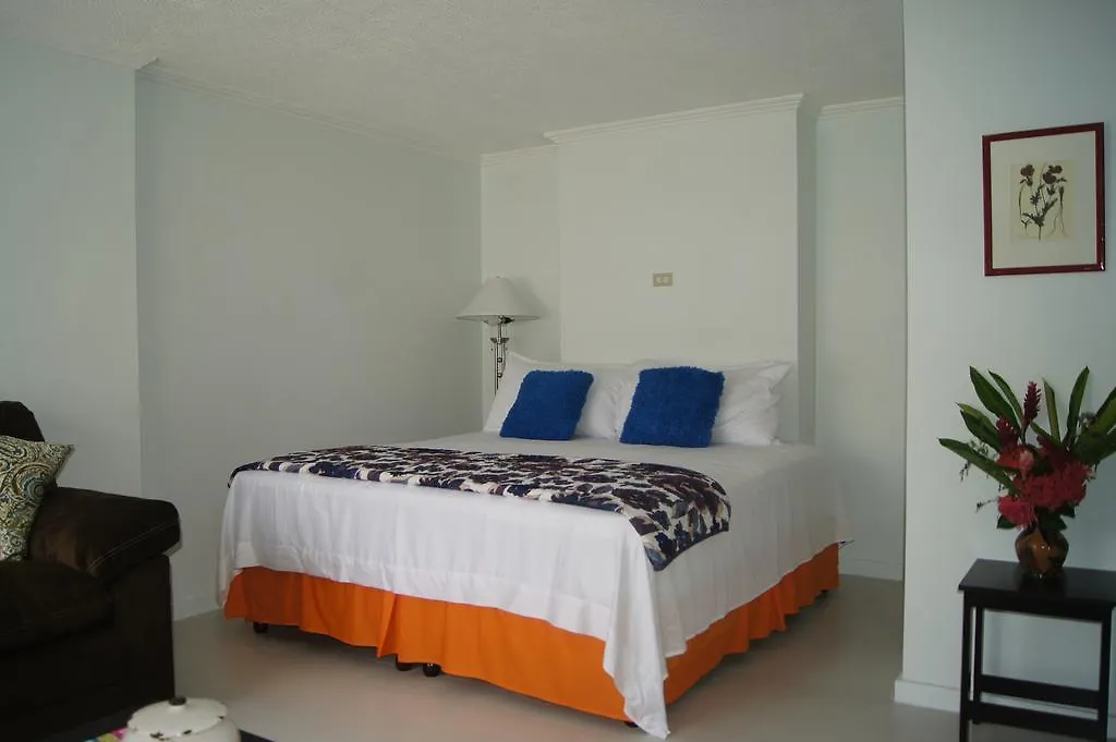 Alva Mae Apartamento Ocho Rios